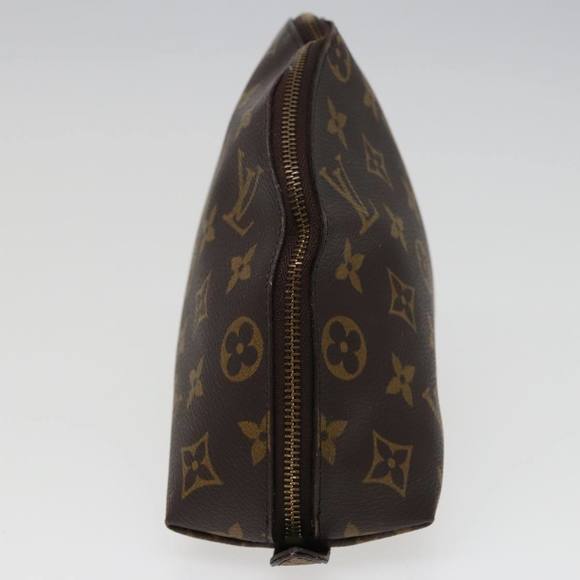 LOUIS VUITTON Monogram Trousse Demi Ronde Cosmetic Pouch M47520 LV Auth 78012 - Picture 4 of 16
